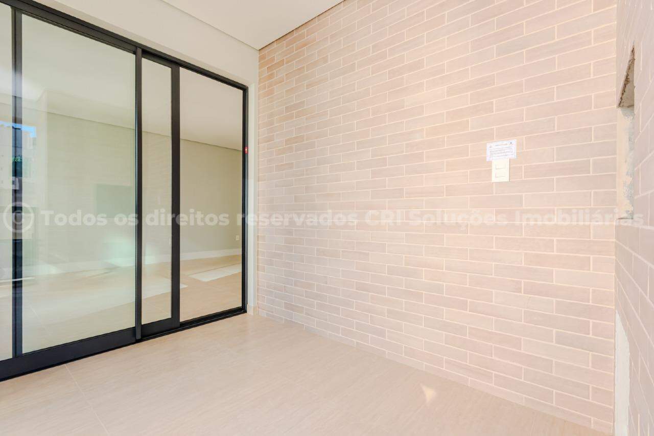 Foto do imóvel Apartamento com 03 Suítes á venda no Edifício Hannover em Balneário Camboriú