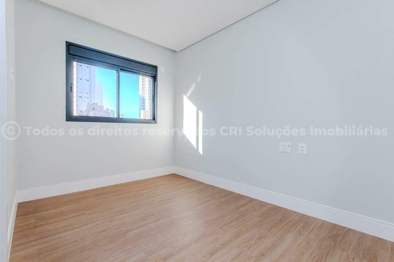 Foto do imóvel Apartamento com 03 Suítes á venda no Edifício Hannover em Balneário Camboriú