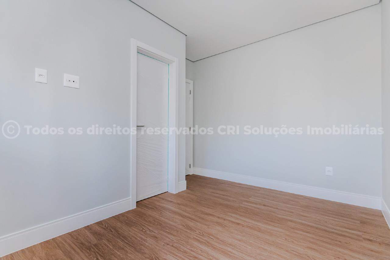 Foto do imóvel Apartamento com 03 Suítes á venda no Edifício Hannover em Balneário Camboriú