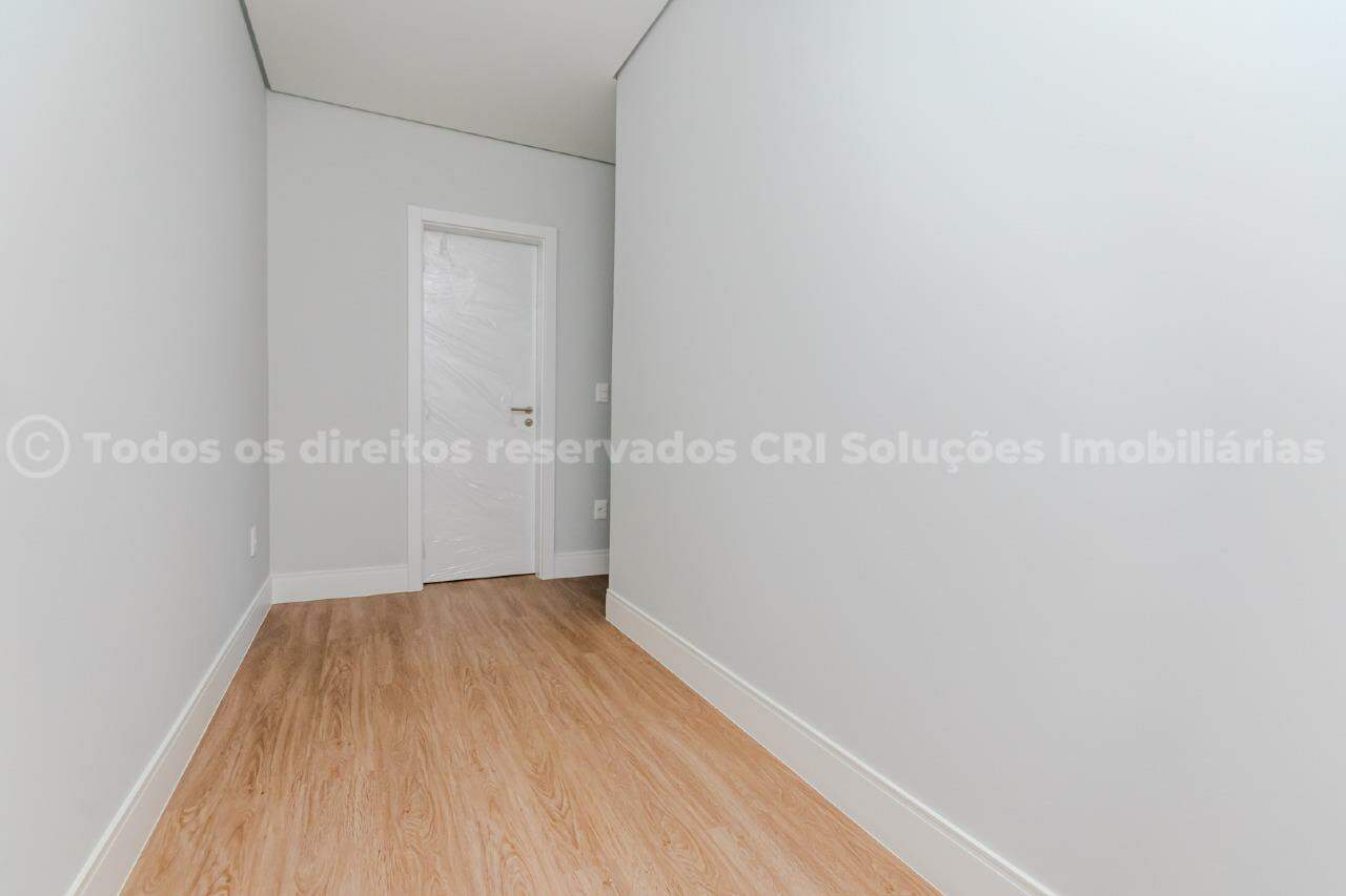 Foto do imóvel Apartamento com 03 Suítes á venda no Edifício Hannover em Balneário Camboriú