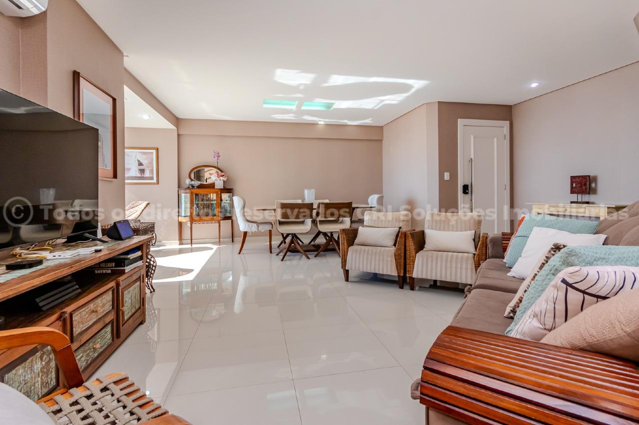 Foto do imóvel Apartamento Mobiliado á venda Vista Mar com 03 Dormitórios no Edifício Ilha de Itacuruçá