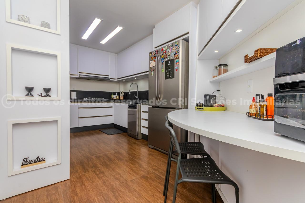 Foto do imóvel Apartamento Mobiliado á venda Vista Mar com 03 Dormitórios no Edifício Ilha de Itacuruçá
