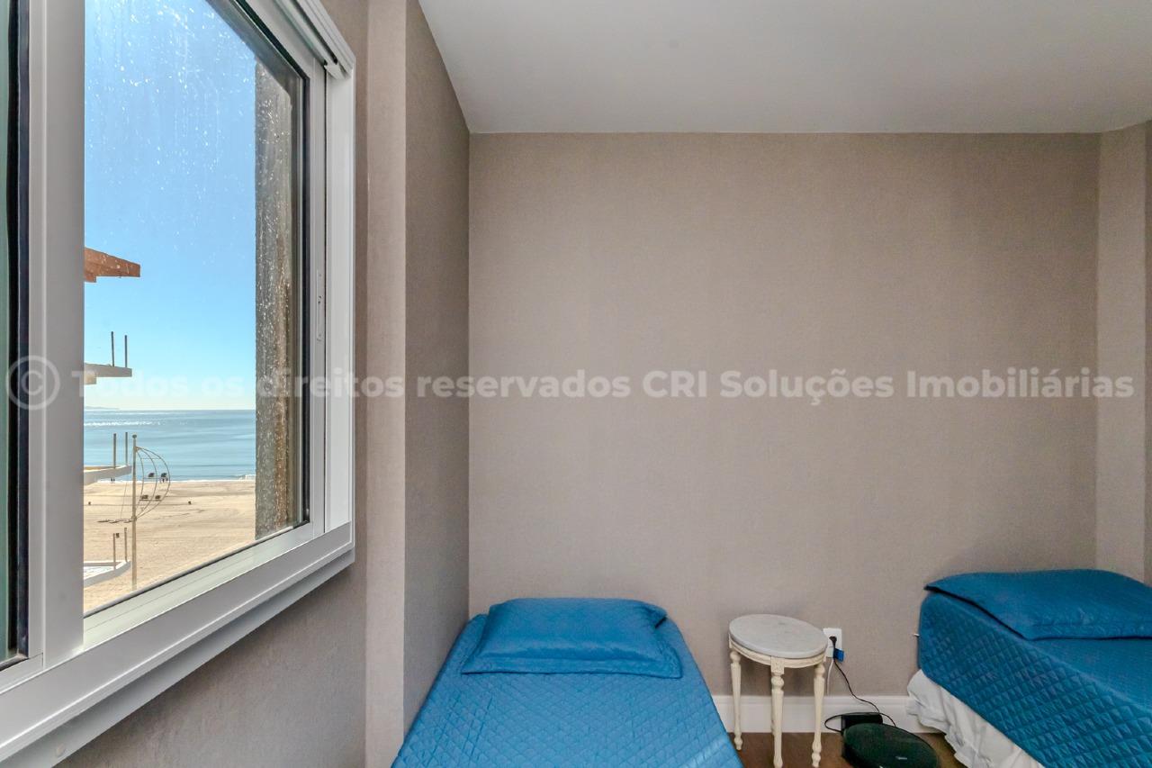 Foto do imóvel Apartamento Mobiliado á venda Vista Mar com 03 Dormitórios no Edifício Ilha de Itacuruçá