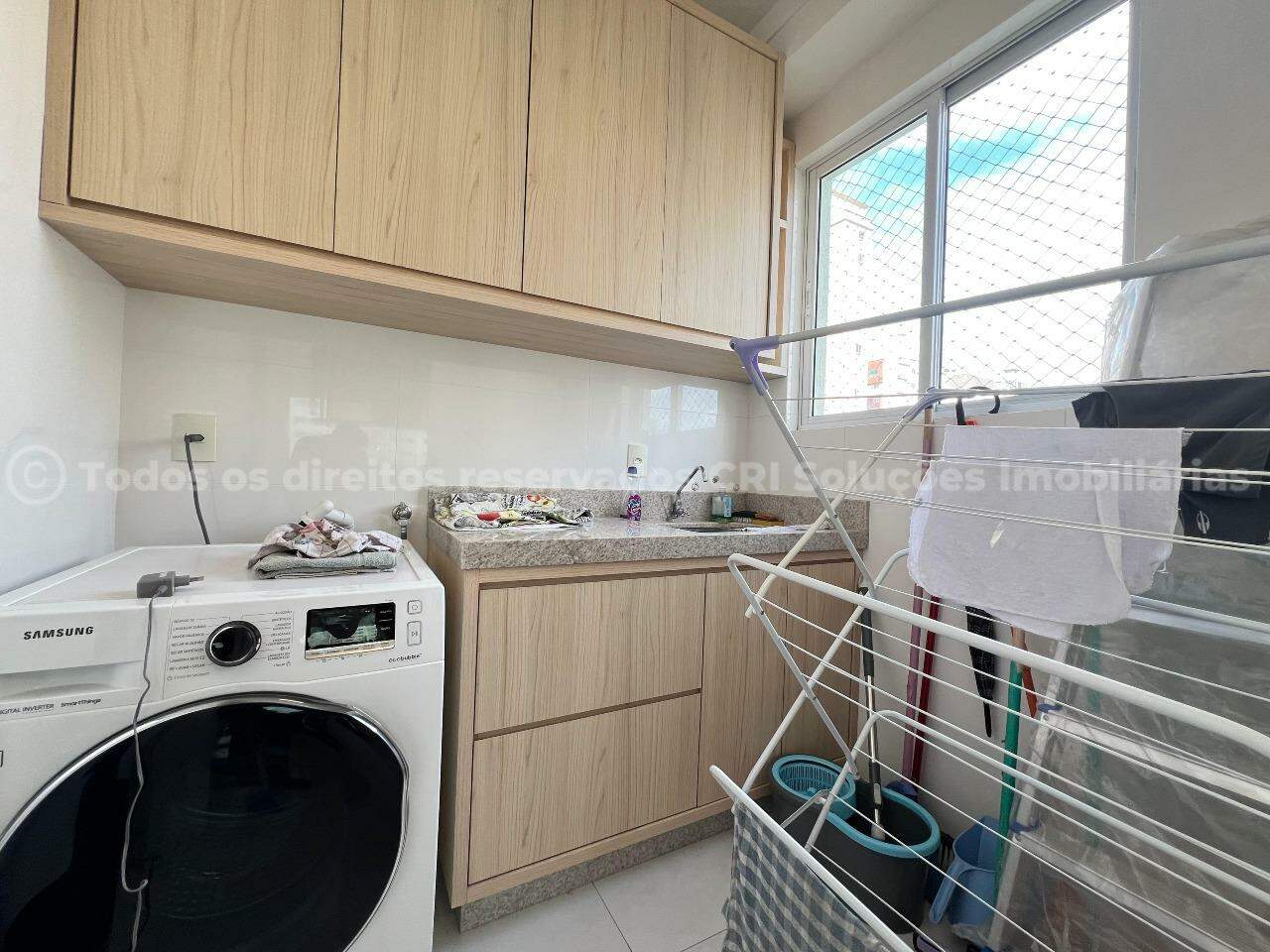 Foto do imóvel Apartamento mobiliado no Boulevard Beach em Meia Praia – 3 dormitórios e 2 vagas de garagem