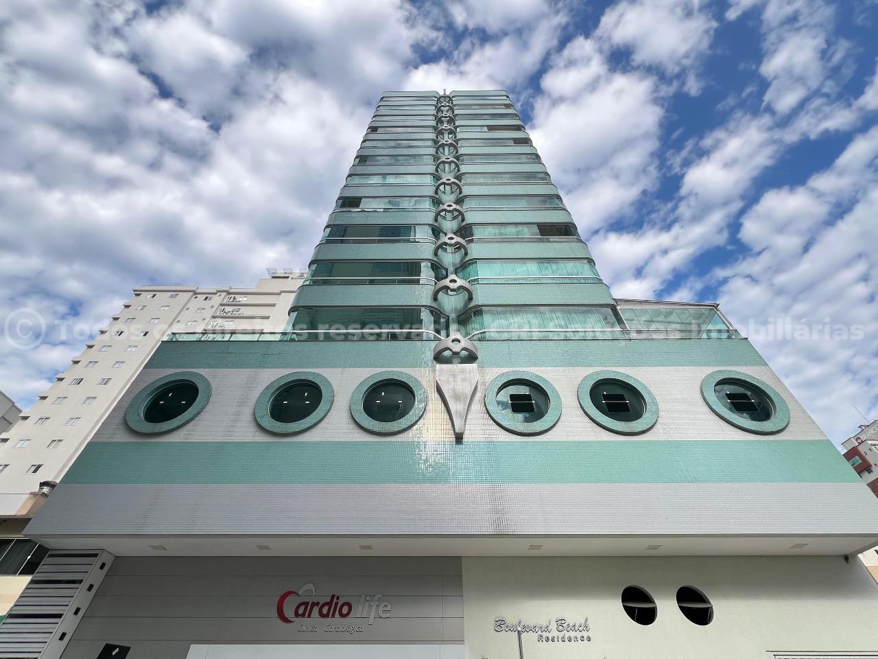 Foto do imóvel Apartamento mobiliado no Boulevard Beach em Meia Praia – 3 dormitórios e 2 vagas de garagem