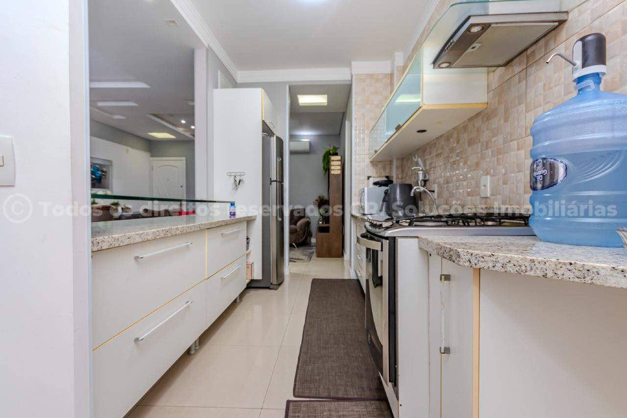 Foto do imóvel Apartamento Mobiliado no Edifício Mar Egeu com 2 Dormitórios (1 Suíte) e 1 Vaga no Centro de Balneário Camboriú