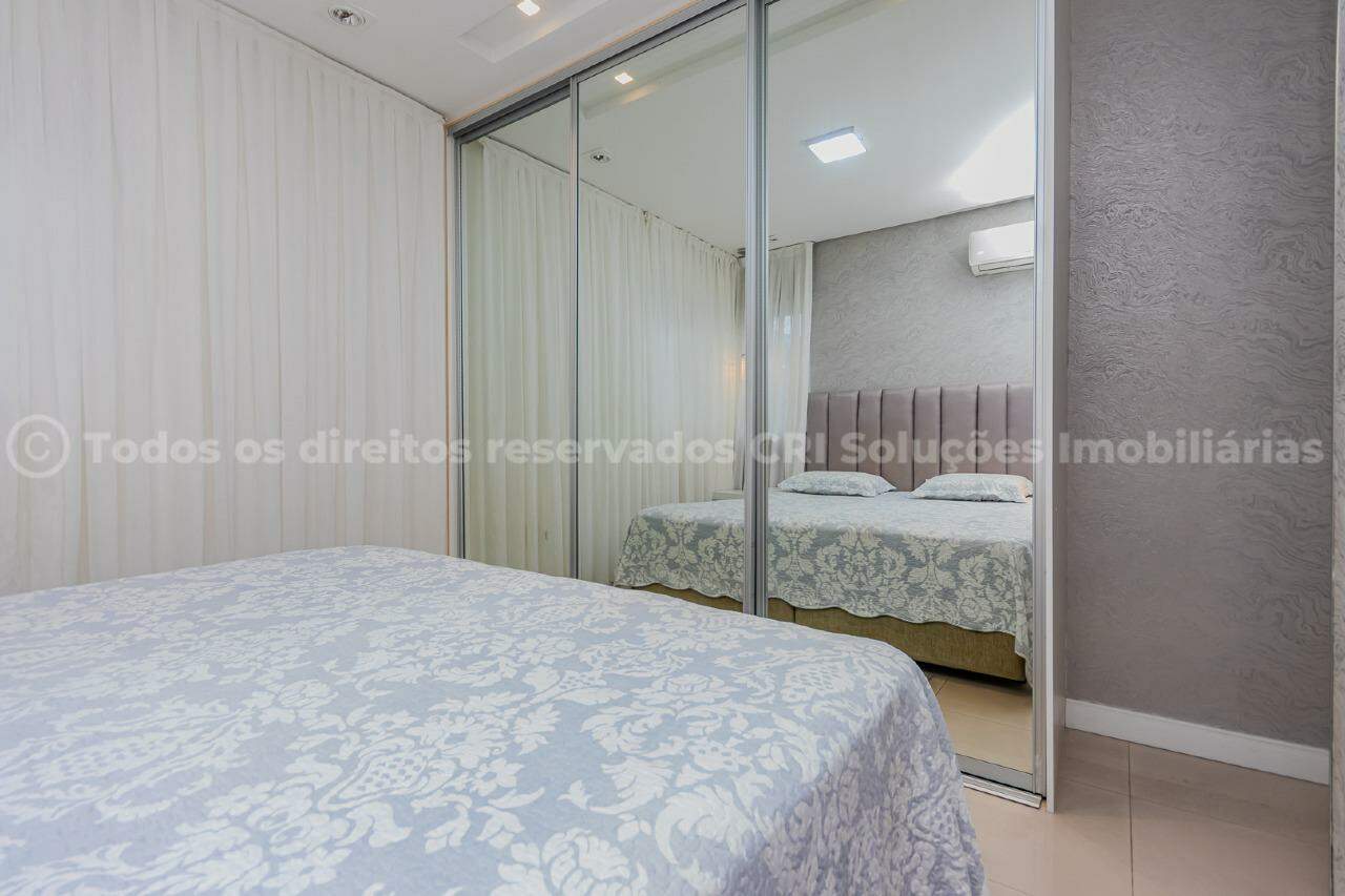 Foto do imóvel Apartamento Mobiliado no Edifício Mar Egeu com 2 Dormitórios (1 Suíte) e 1 Vaga no Centro de Balneário Camboriú