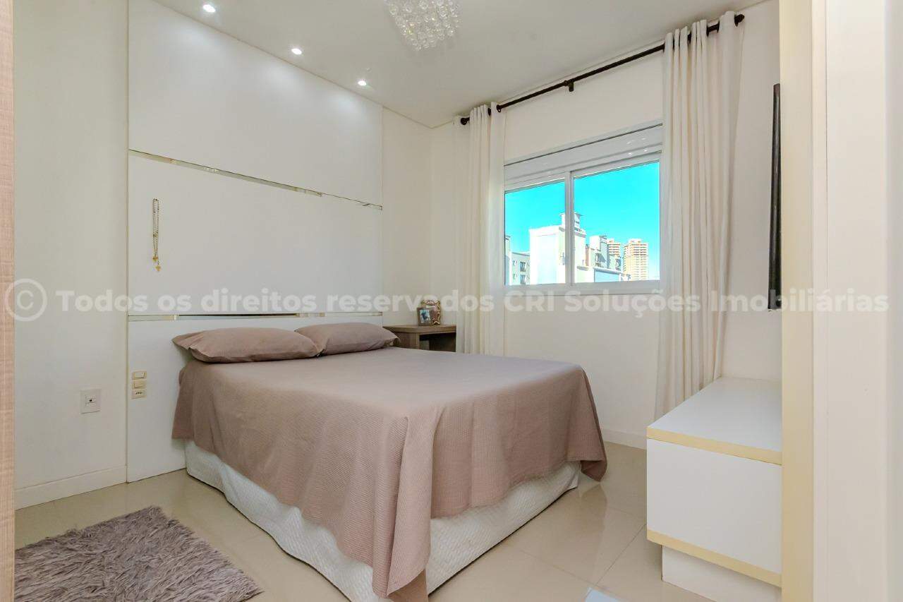 Foto do imóvel Apartamento Mobiliado com 3 Dormitórios e 140 m² no Arquipélago dos Açores – Meia Praia, Itapema
