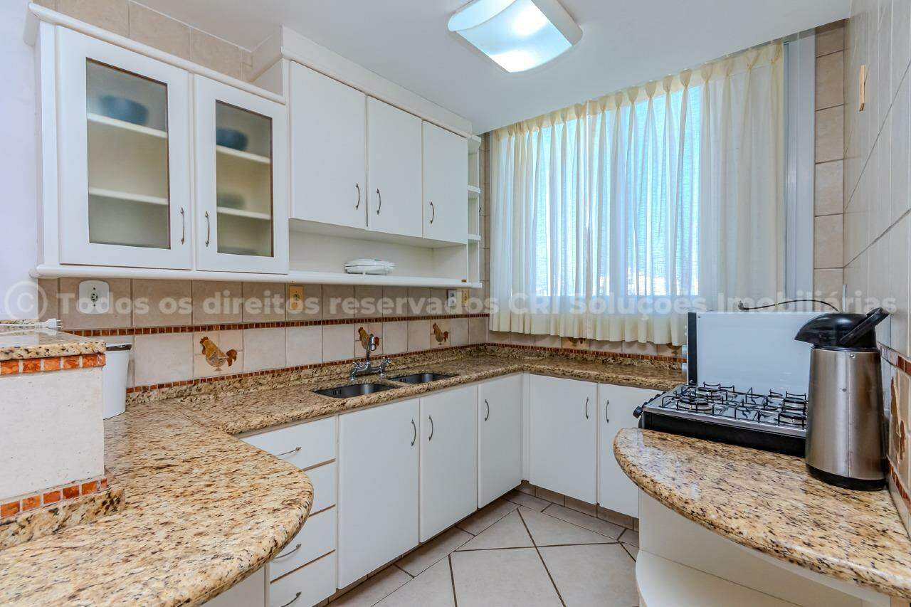 Foto do imóvel Apartamento frente mar no Edificio Imperador em Balneário Camboriú. 