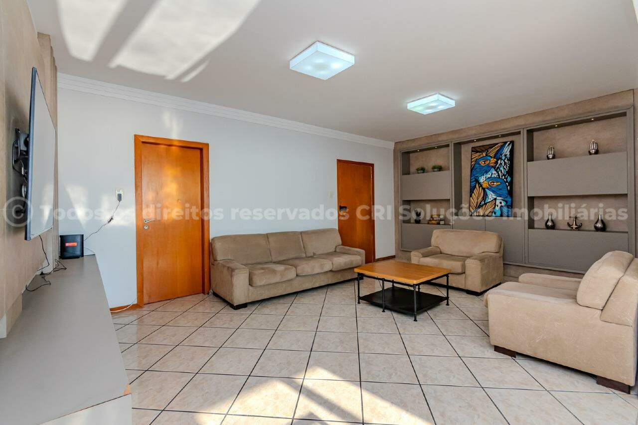 Foto do imóvel Apartamento frente mar no Edificio Imperador em Balneário Camboriú. 