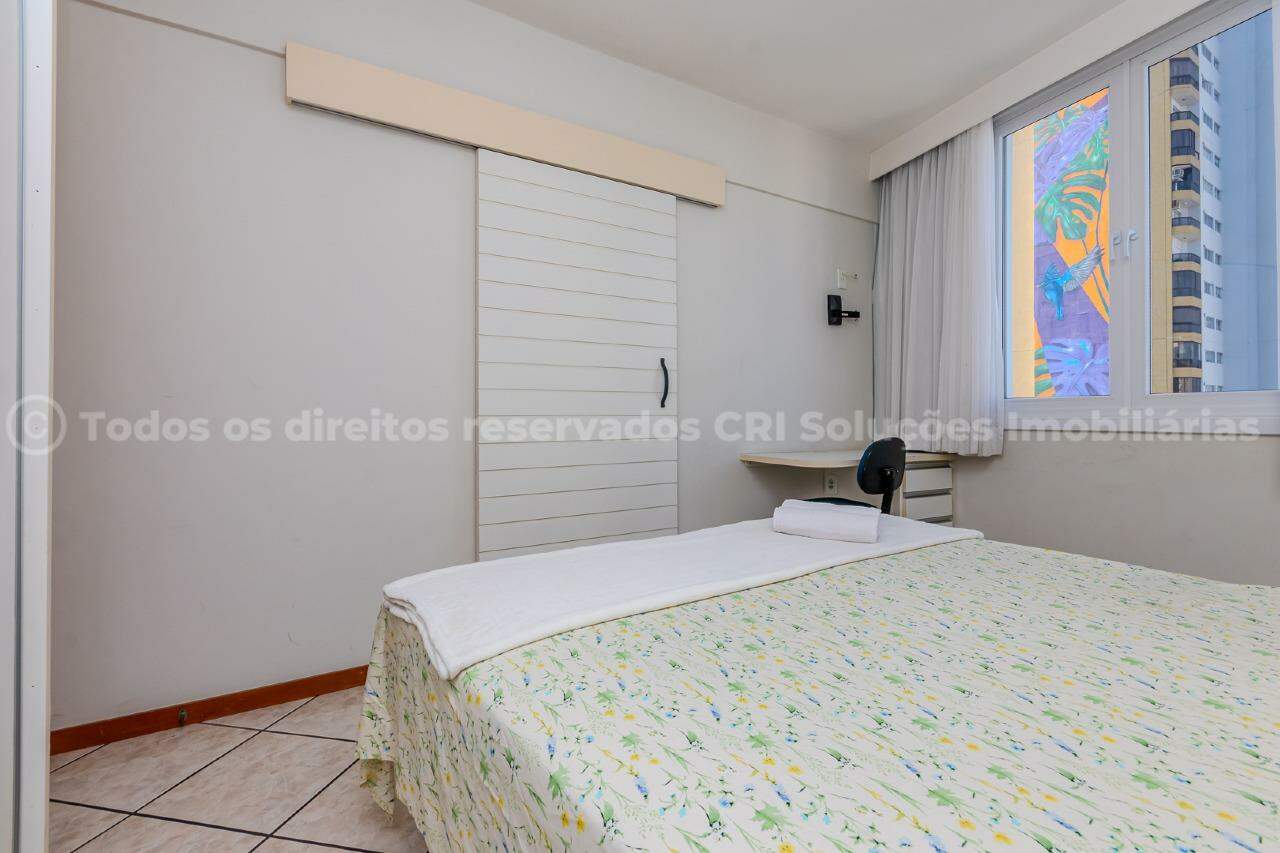 Foto do imóvel Apartamento frente mar no Edificio Imperador em Balneário Camboriú. 