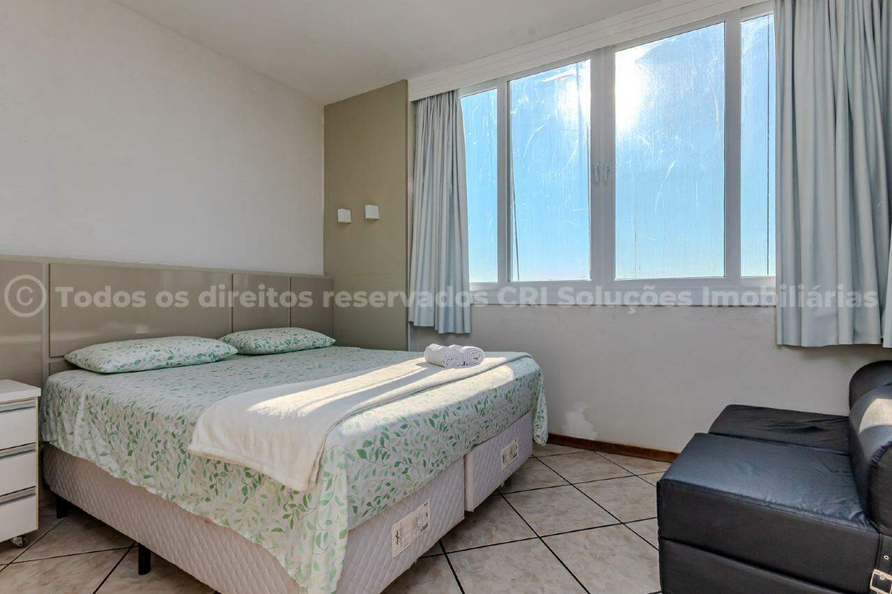 Foto do imóvel Apartamento frente mar no Edificio Imperador em Balneário Camboriú. 
