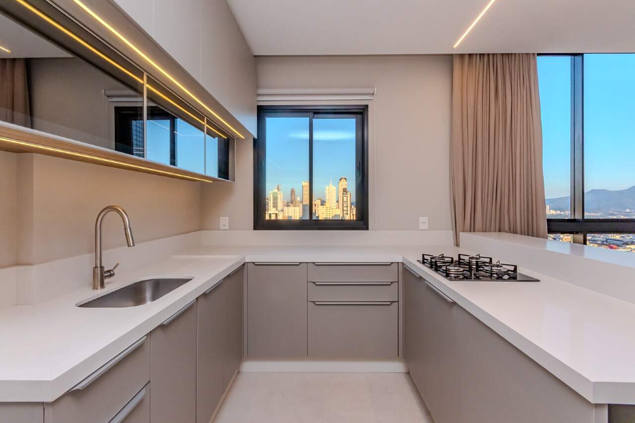 Foto do imóvel Apartamento no Edifício Soho Village á venda com 04 Dormitórios no Centro de Balneário Camboriú