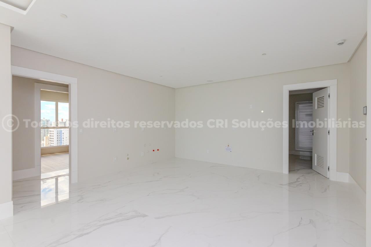 Foto do imóvel Apartamento frente mar à venda no Edifício Boreal Tower com 4 suítes e 4 vagas de garagem na valorizada Barra Norte de Balneário Camboriú