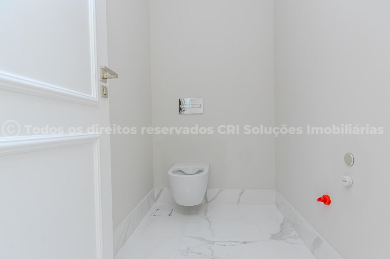 Foto do imóvel Apartamento frente mar à venda no Edifício Boreal Tower com 4 suítes e 4 vagas de garagem na valorizada Barra Norte de Balneário Camboriú