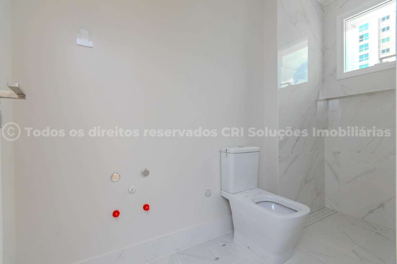 Foto do imóvel Apartamento frente mar à venda no Edifício Boreal Tower com 4 suítes e 4 vagas de garagem na valorizada Barra Norte de Balneário Camboriú