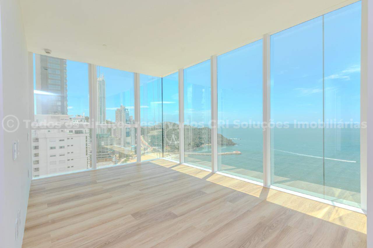 Apartamento de 4 suítes a venda no Boreal Tower na Barra Norte de Balneário Camboriú