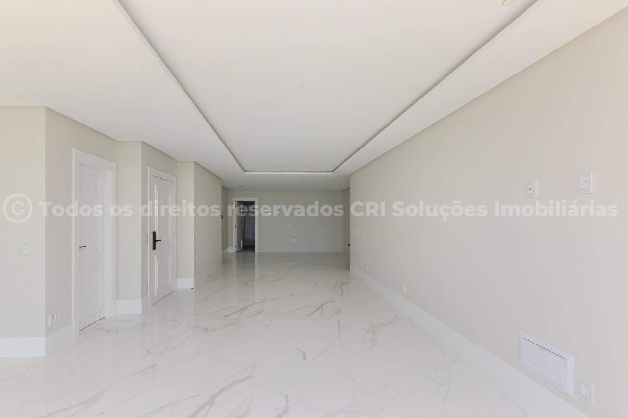 Foto do imóvel Apartamento com 4 Suítes e 4 vagas de garagem á venda no Edifício Boreal Tower, na Avenida Atlântica de Balneário Camboriú