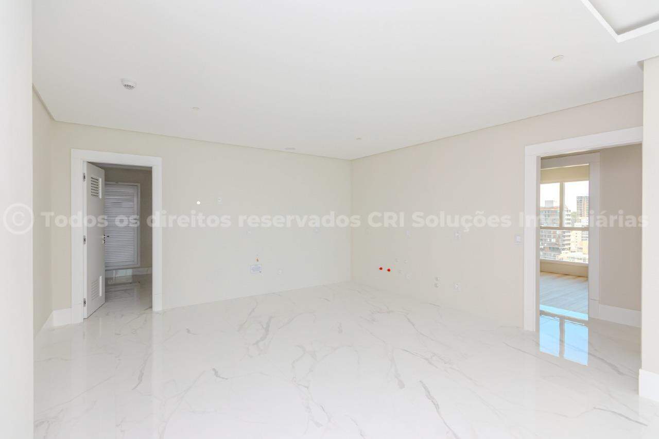 Foto do imóvel Apartamento com 4 Suítes e 4 vagas de garagem á venda no Edifício Boreal Tower, na Avenida Atlântica de Balneário Camboriú