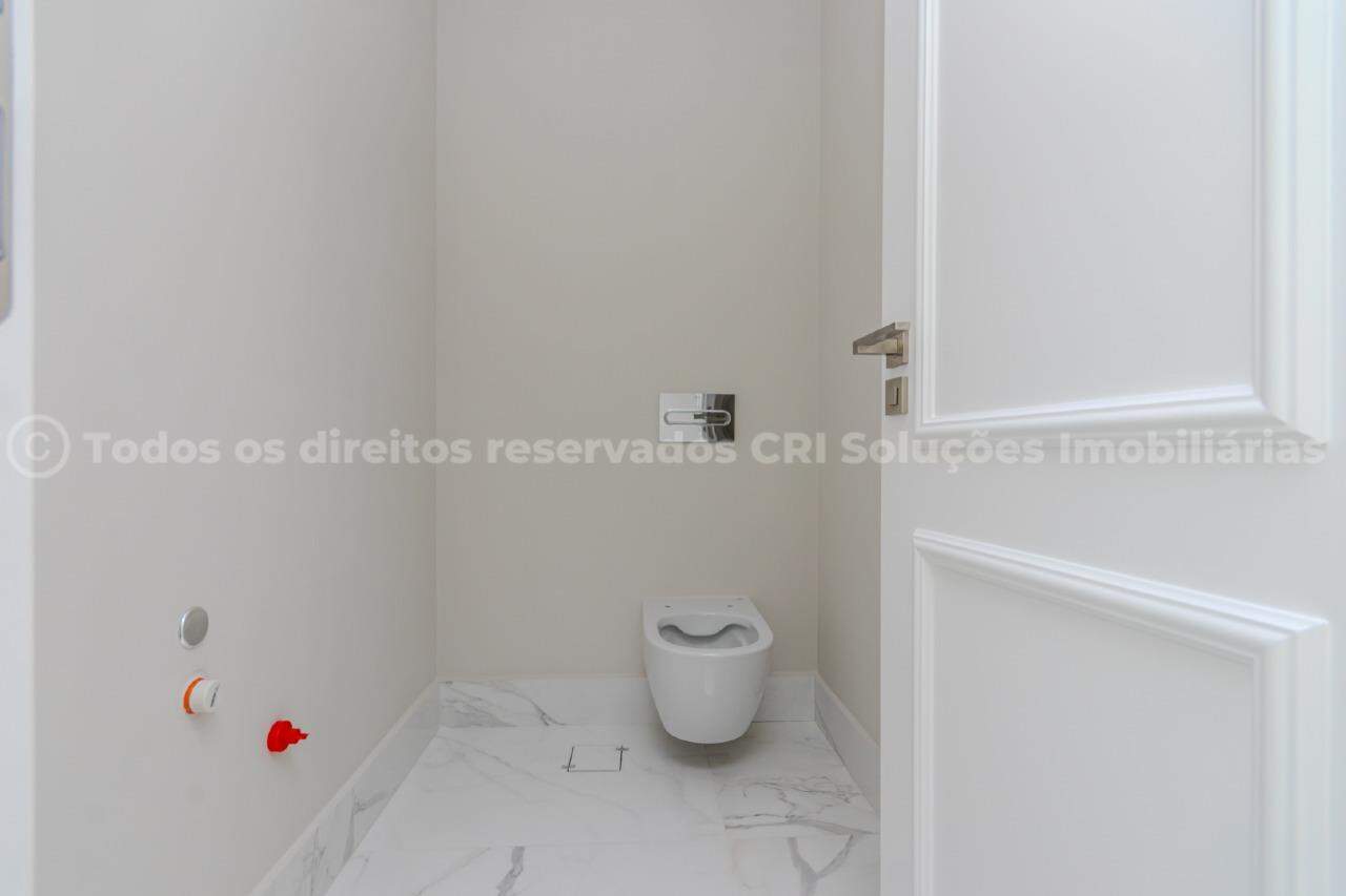 Foto do imóvel Apartamento com 4 Suítes e 4 vagas de garagem á venda no Edifício Boreal Tower, na Avenida Atlântica de Balneário Camboriú