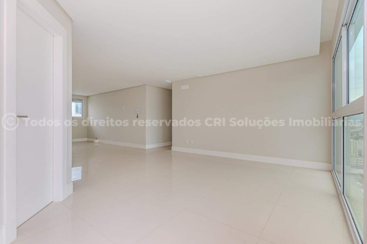 Foto do imóvel Apartamento a venda no Edifico Falcon Tower no centro de Balneário Camboriú