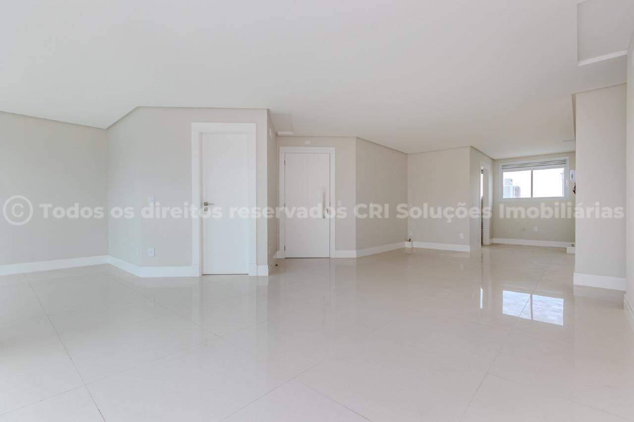 Foto do imóvel Apartamento a venda no Edifico Falcon Tower no centro de Balneário Camboriú