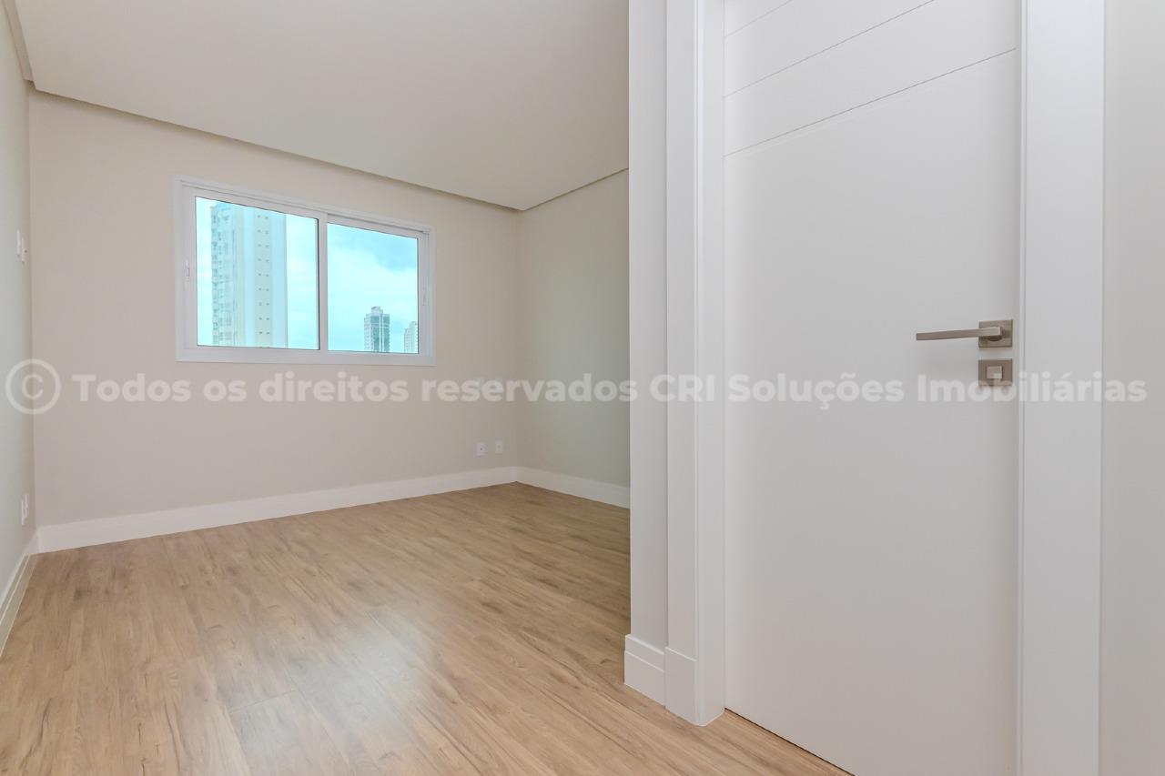 Foto do imóvel Apartamento a venda no Edifico Falcon Tower no centro de Balneário Camboriú
