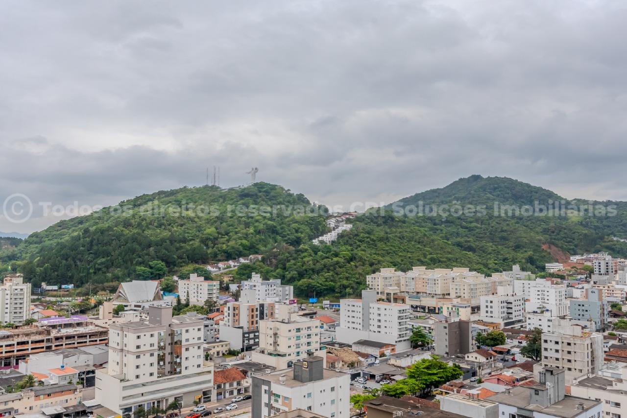 Foto do imóvel Apartamento a venda no Edifico Falcon Tower no centro de Balneário Camboriú