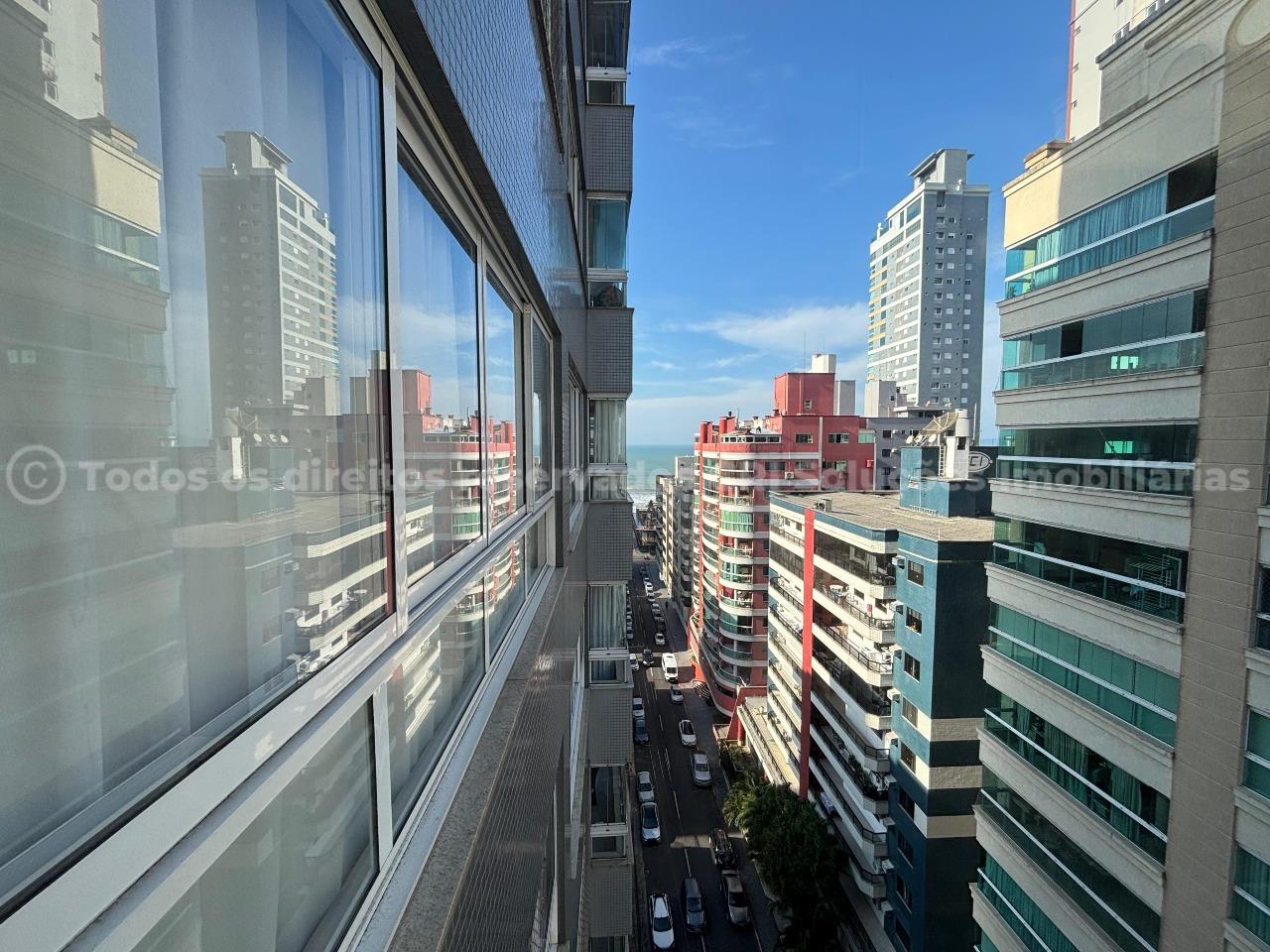 Foto do imóvel Apartamento mobiliado com 3 suítes e lazer completo no Residencial Brisas em Meia Praia – Itapema/SC