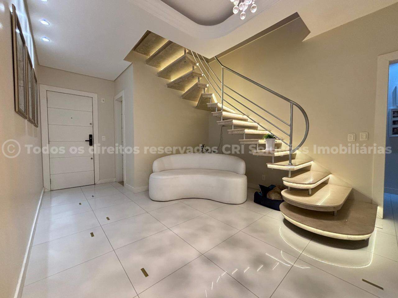 Foto do imóvel Cobertura Duplex Mobiliada com Vista Mar e 4 Suítes no edifício Cidade de Capri em Meia Praia – Itapema/SC