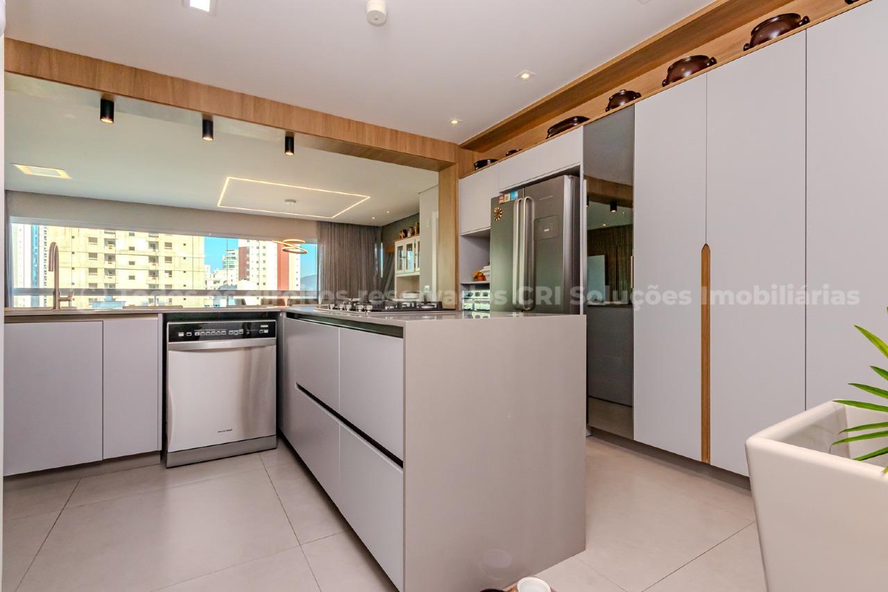 Foto do imóvel Apartamento à venda, 3 quartos, 3 suítes, 3 vagas, Centro - Balneário Camboriú/SC