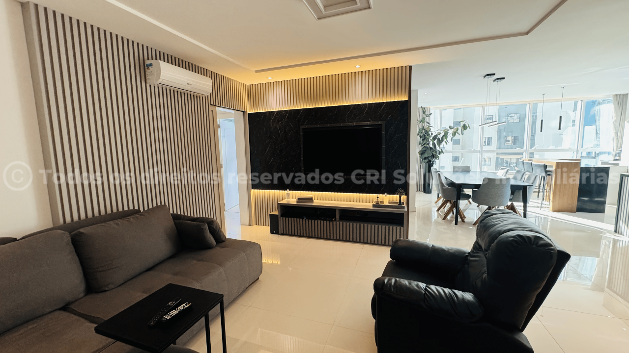 Apartamento com 3 suítes no Lumiere no Centro em Balneário Camboriú