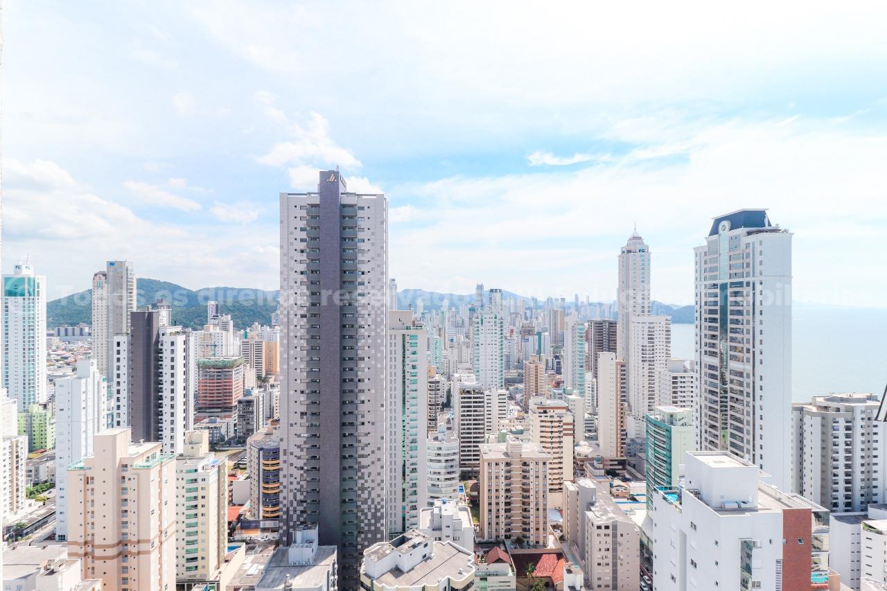 Foto do imóvel Apartamento a venda no Edifício Lumiere com 03 Quartos 03 Suítes no Centro de Balneário Camboriú.