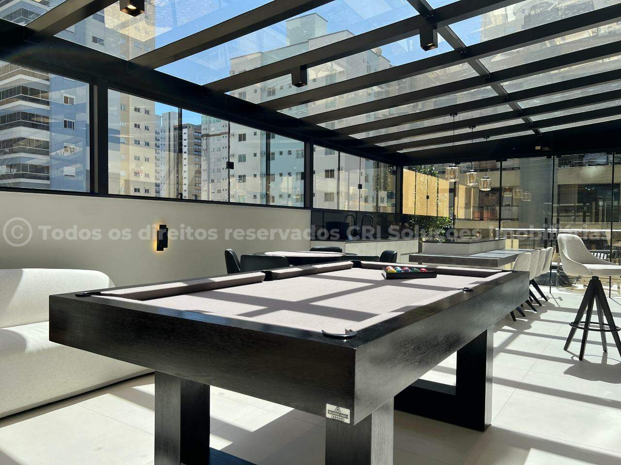 Foto do imóvel Apartamento com 3 Suítes e 3 Vagas no Exuberance Tower – Meia Praia, Itapema/SC