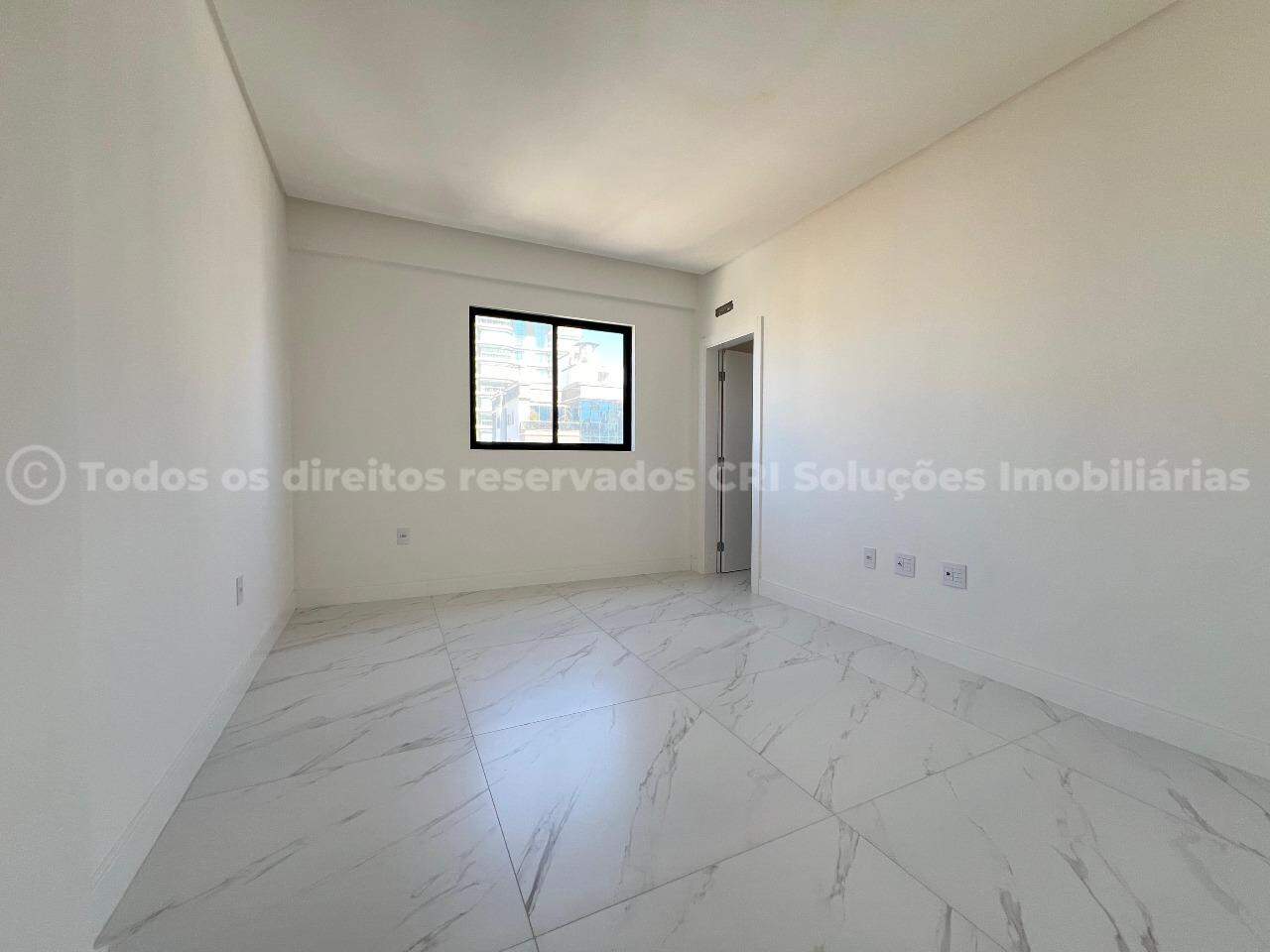 Foto do imóvel Apartamento com 3 Suítes e 3 Vagas no Exuberance Tower – Meia Praia, Itapema/SC