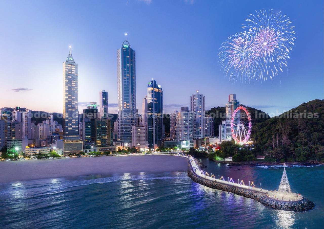 Foto do imóvel Apartamento com 4 suítes e 4 vagas de garagem na Imperium Tower em Balneário Camboriú