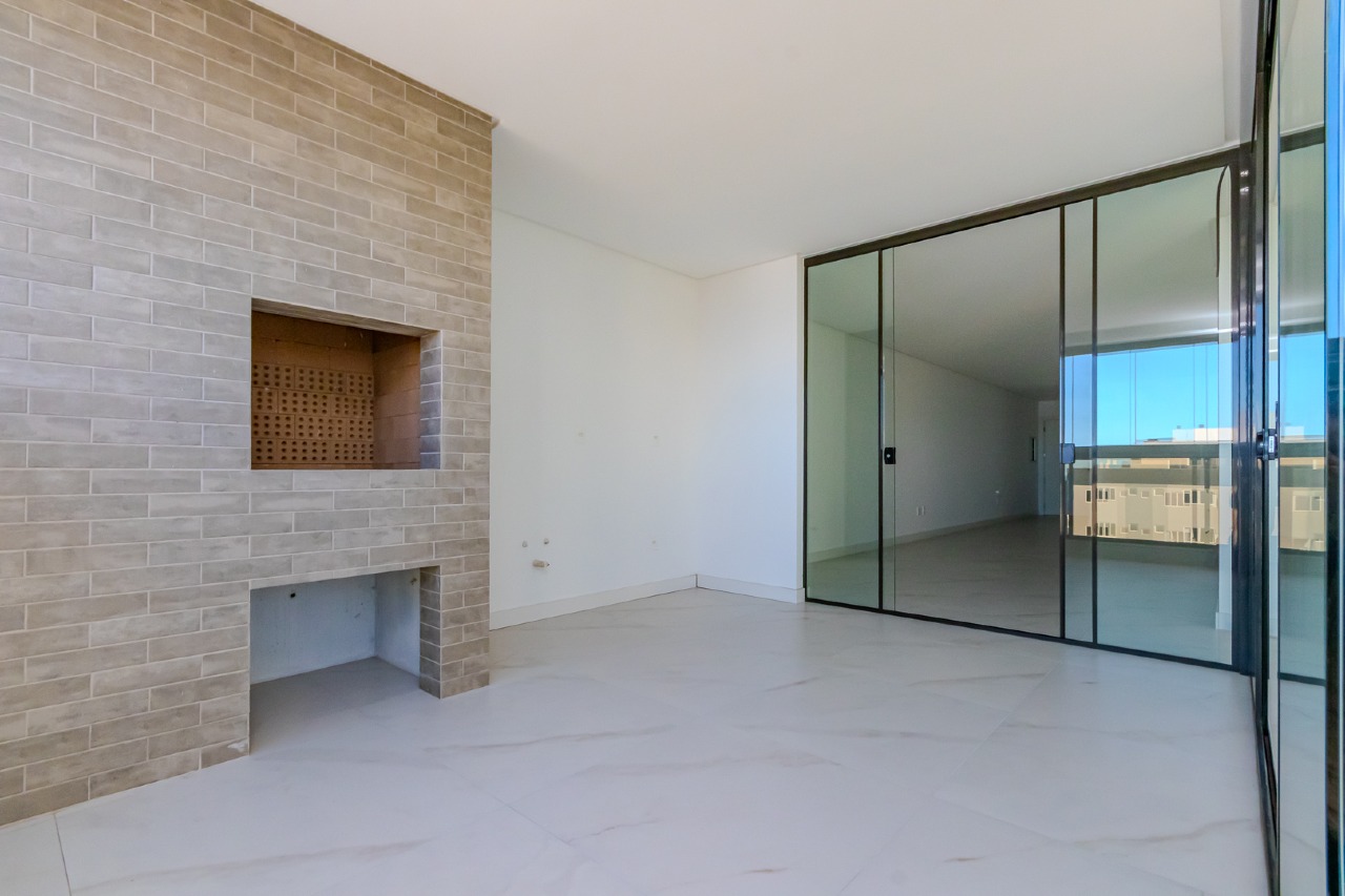 Foto do imóvel Apartamento a venda com 2 suítes e 2 vagas de garagem no Surfers Paradise na Praia Brava em Itajaí