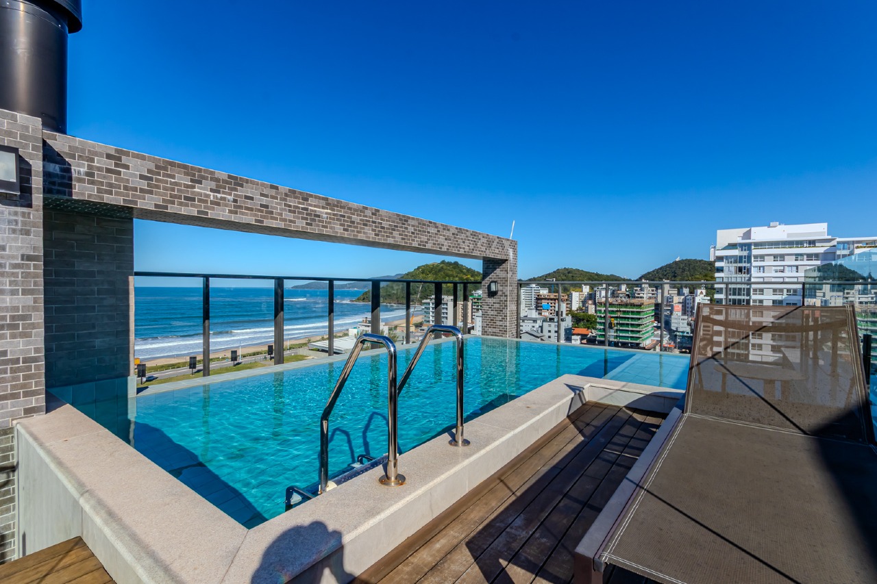 Foto do imóvel Apartamento a venda com 2 suítes e 2 vagas de garagem no Surfers Paradise na Praia Brava em Itajaí