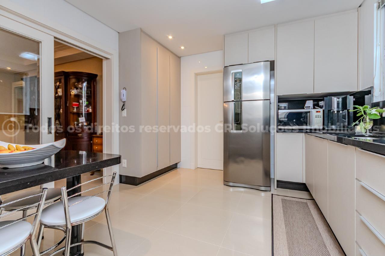 Foto do imóvel Apartamento á venda no Las Dunas com 3 suítes e 2 vagas de garagem no centro de Balneário Camboriú