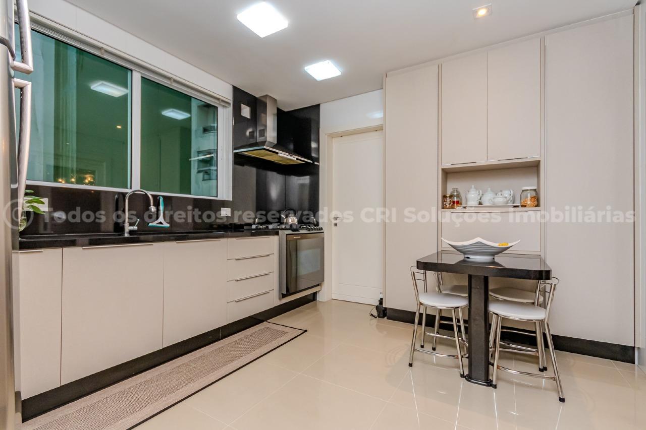 Foto do imóvel Apartamento á venda no Las Dunas com 3 suítes e 2 vagas de garagem no centro de Balneário Camboriú