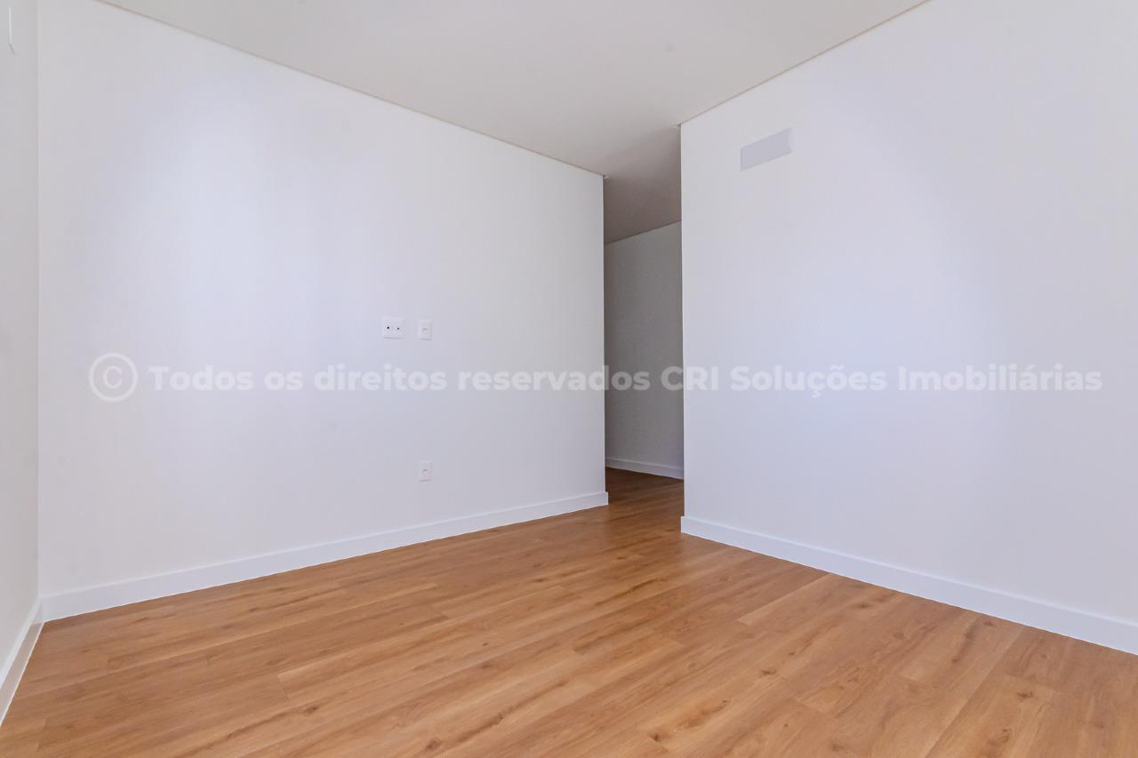 Foto do imóvel Apartamento a venda no Edifício Sun Beach com 04 Dormitórios 02 Suítes no Centro de Balneário Camboriú.