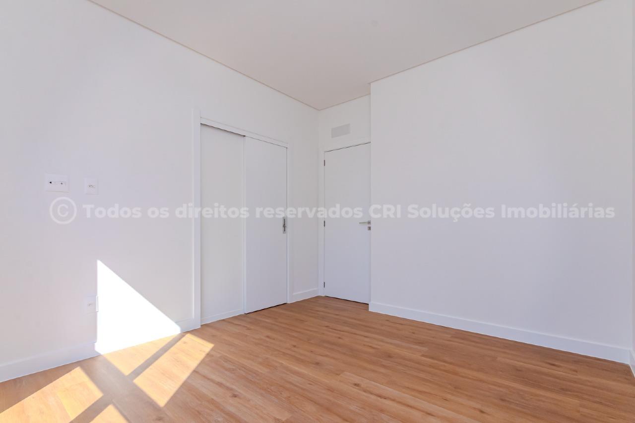 Foto do imóvel Apartamento a venda no Edifício Sun Beach com 04 Dormitórios 02 Suítes no Centro de Balneário Camboriú.
