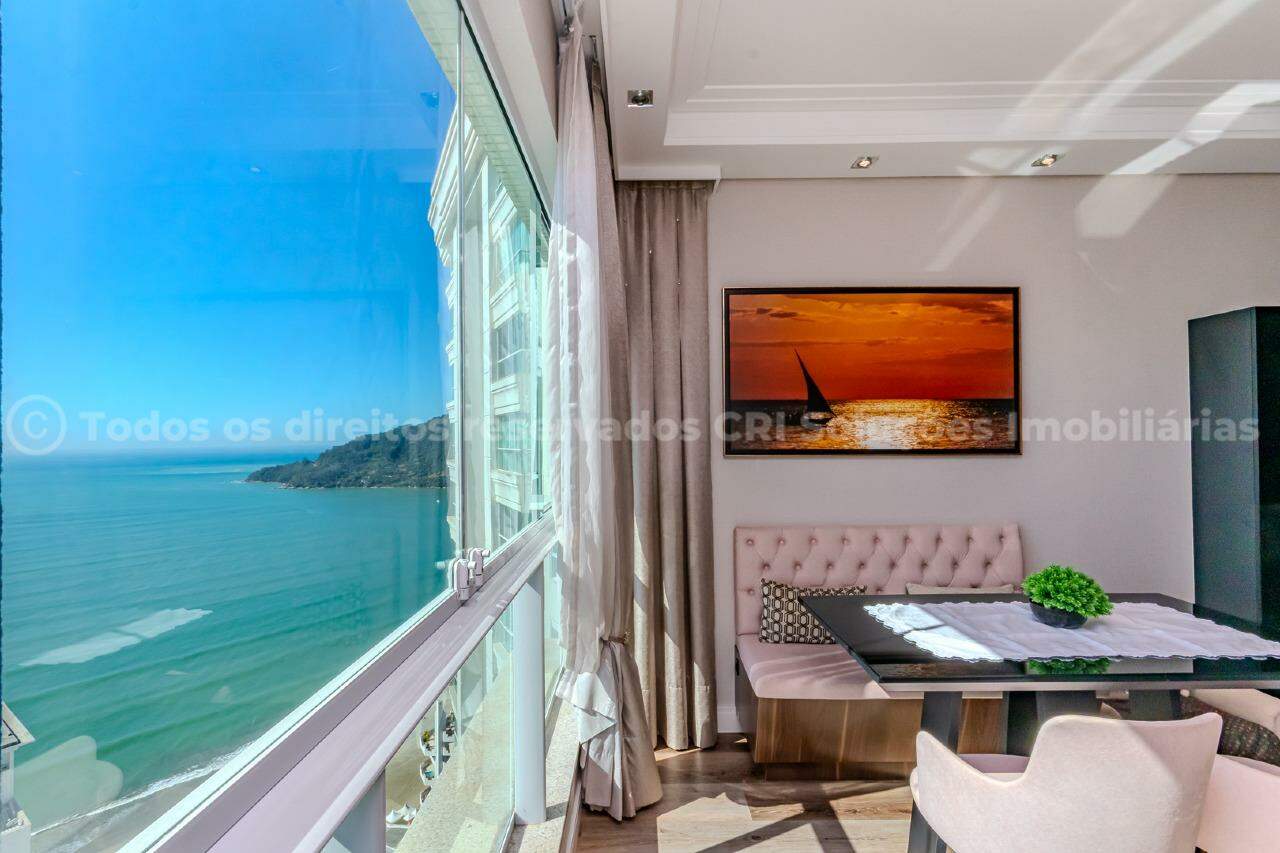 Foto do imóvel Apartamento á venda com 4 dormitórios no Villa Serena Home Club Residence na Barra Sul de Balneário Camboriú