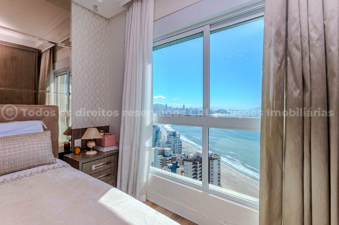 Foto do imóvel Apartamento á venda com 4 dormitórios no Villa Serena Home Club Residence na Barra Sul de Balneário Camboriú