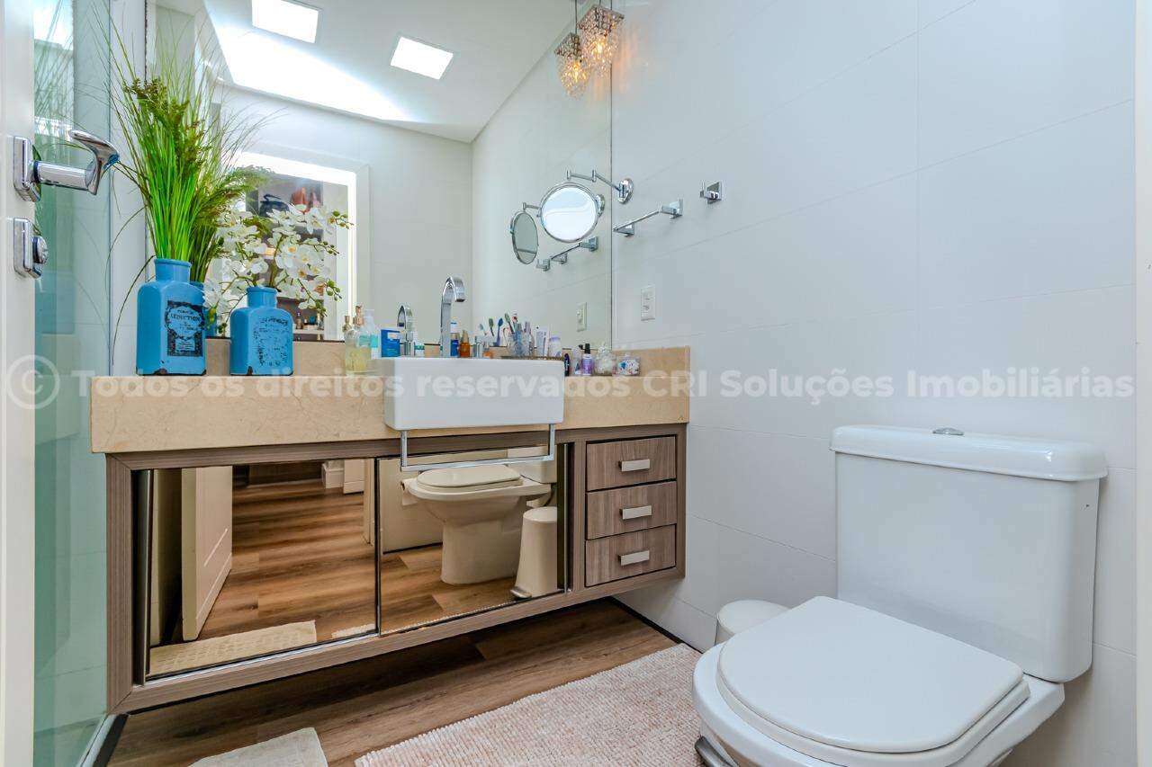 Foto do imóvel Apartamento á venda com 4 dormitórios no Villa Serena Home Club Residence na Barra Sul de Balneário Camboriú