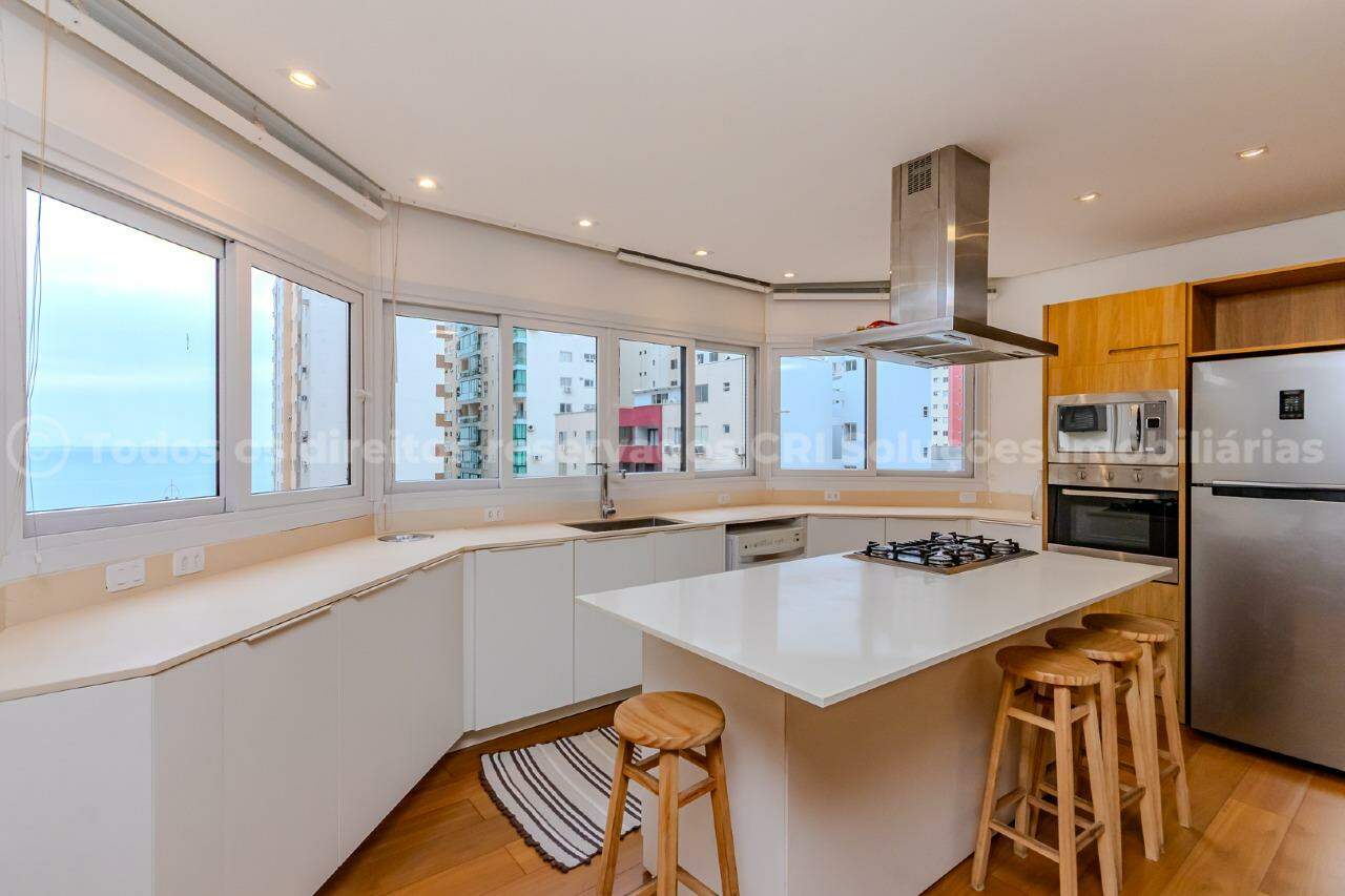 Foto do imóvel Apartamento 4 suítes Edifício Residencial Mariscal Centro Balneário Camboriú