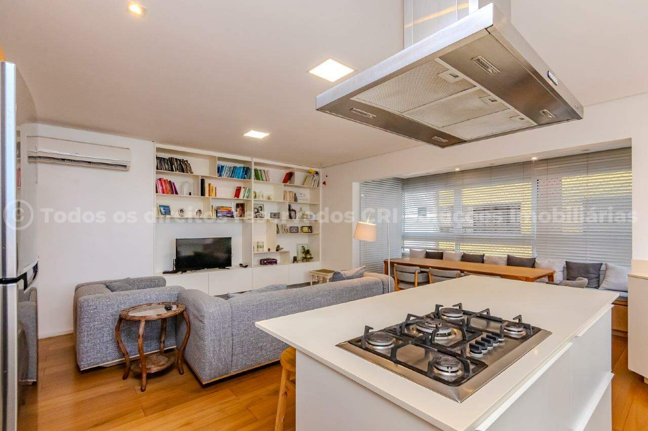 Foto do imóvel Apartamento 4 suítes Edifício Residencial Mariscal Centro Balneário Camboriú