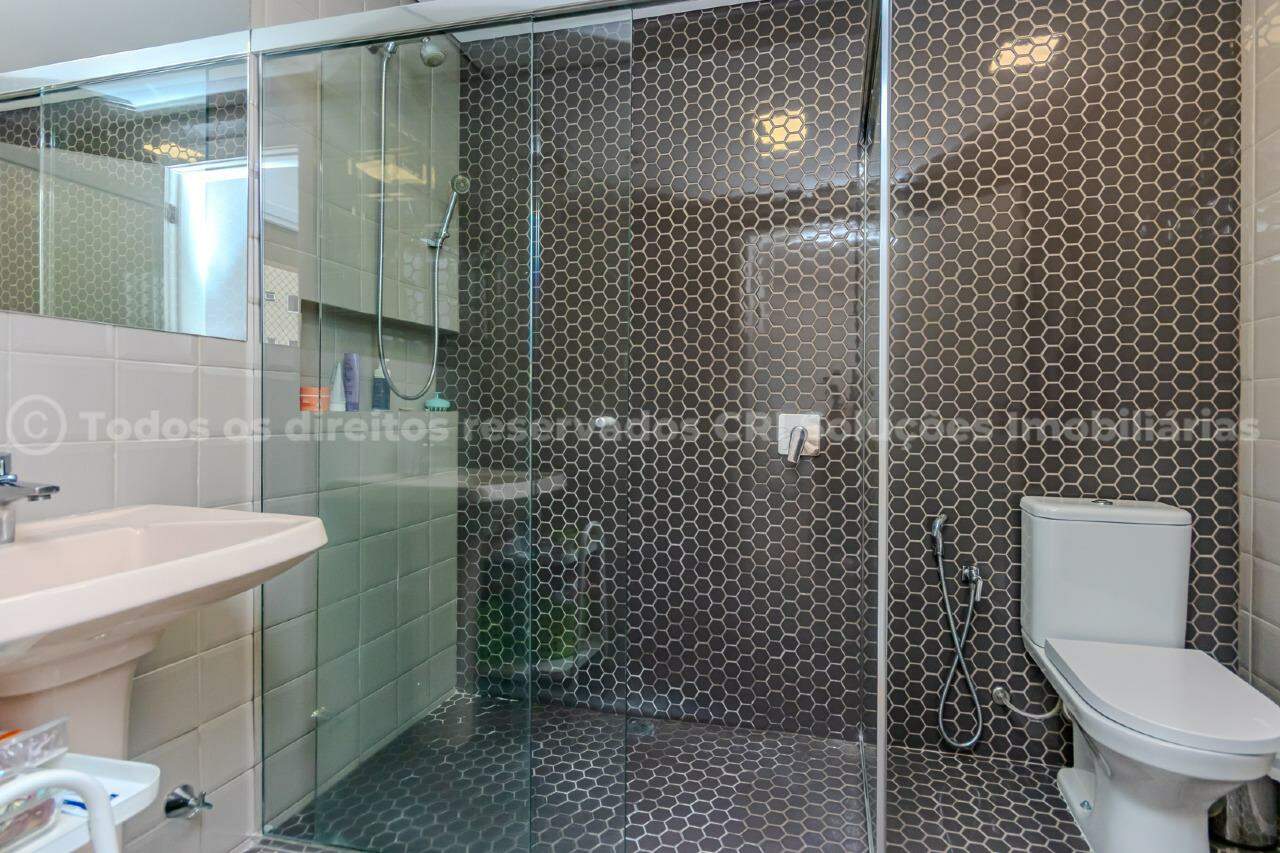Foto do imóvel Apartamento 4 suítes Edifício Residencial Mariscal Centro Balneário Camboriú
