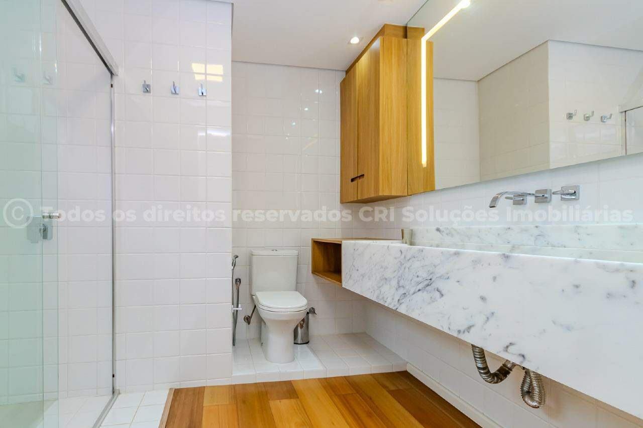 Foto do imóvel Apartamento 4 suítes Edifício Residencial Mariscal Centro Balneário Camboriú