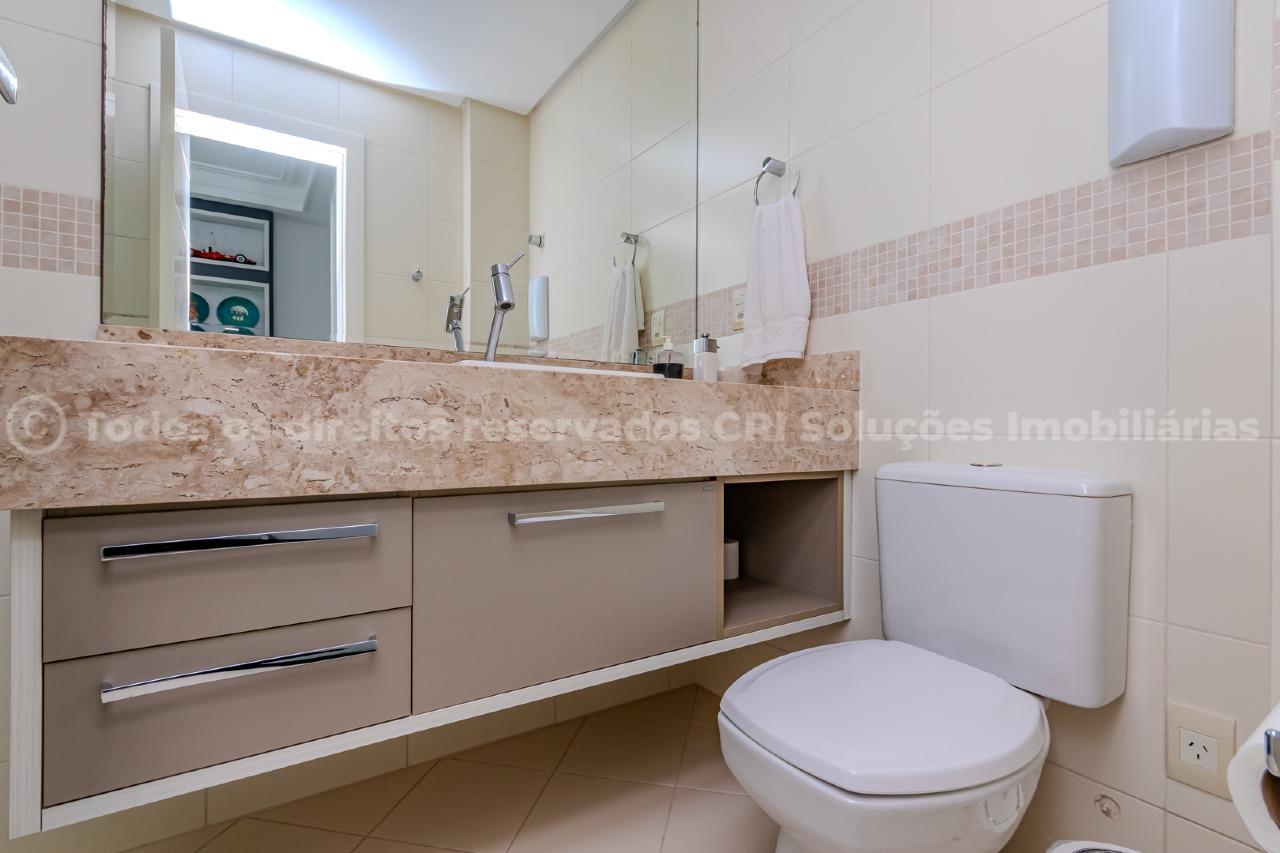 Foto do imóvel Apartamento a venda no Edifício Villa do Mar com 04 Dormitórios 04 Suítes na Meia Praia em Itapema.